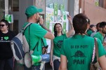 Acció de protesta de la PAH davant l'oficina de Bankia de la Rambla Sant Jordi -Imatge 3-