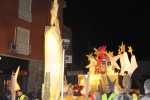 Multitudinari seguiment de la Cavalcada de Reis 2014 -Imatge 5-