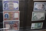 Segells, monedes i material escolar per celebrar els 40 anys del Cercle Filatèlic -Imatge 5-