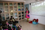 Una vintena de famílies gaudeixen de contes al parc dels Pinetons -Imatge 3-