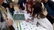 140 infants participen en les gimcanes de descoberta dels parcs de Ripollet -Imatge 2-