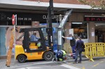 Es trasllada una parada de bus de la rambla de Sant Jordi -Imatge 3-