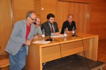 Desenes d'afectats per les Preferents es reuneixen al Centre Cultural per unir esforços  -Imatge 2-