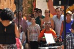 La coral d'Aspasur ofereix un concert de conegudes cançons al pati del Centre Cultural -Imatge 4-