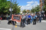 Una cinquantena de persones es manifesten contra el Pla Paneuropeu de Pensions Individuals -Imatge 3-