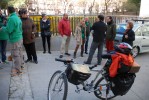 Néstor Yuguero inicia la seva aventura per Espanya amb 'Les 5 de la PAH' -Imatge 3-