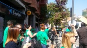Processó reivindicativa de la PAH per les sucursals de Caixabank a les Fontetes, a Cerdanyola -Imatge 4-