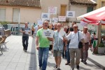 Protesta per les preferents davant les entitats bancàries de Ripollet -Imatge 2-