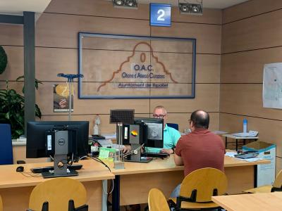 L'Ajuntament instaura la cita prèvia a l'OAC durant l'estiu -Imatge 1-