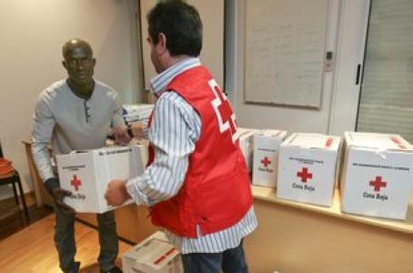 Creu Roja augmenta el nombre d'ajudes a les famílies més necessitades -Imatge 1-