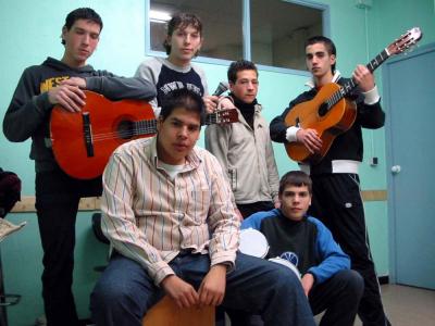 Ripollet serà representat per 'Los Chanela' i 'Dvine' al Cortocircuit 2005   -Imatge 1-