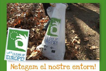 S'organitza un <i>Clean Up Day</i> de recollida de brossa de la llera del riu Ripoll  -Imatge 1-