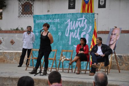 Junts pel Sí celebra el seu acte central de campanya a les pistes de l'ESBAR -Imatge 1-