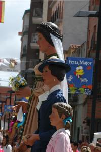 Especial Festa Major<br>Plantada de gegants -Imatge 1-