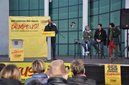 La CUP - Crida Constituent organitza un acte polític i musical al pati del Centre Cultural -Imatge 1-