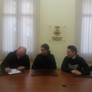 L'Ajuntament i l'Observatori contra l'Homofòbia renoven un conveni molt més ambiciós -Imatge 1-