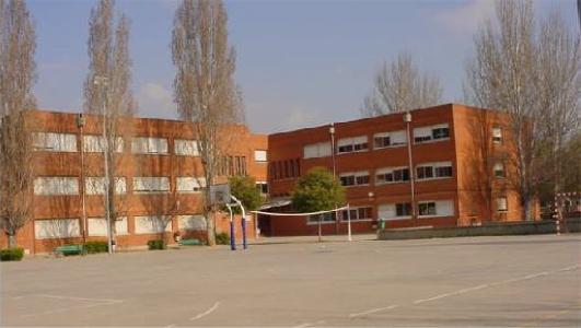 Comencen les matriculacions d'infantil, primària i secundària del curs 2007-2008 -Imatge 1-