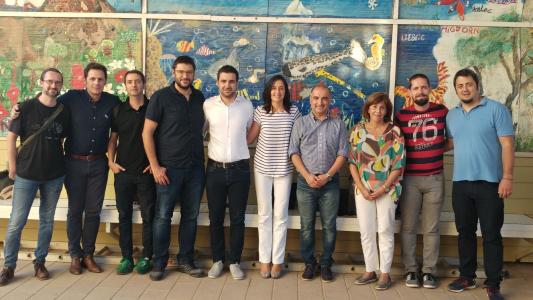 PSC i En Comú Podem demanen al Parlament els instituts escola d'El Martinet i Els Pinetons  -Imatge 1-