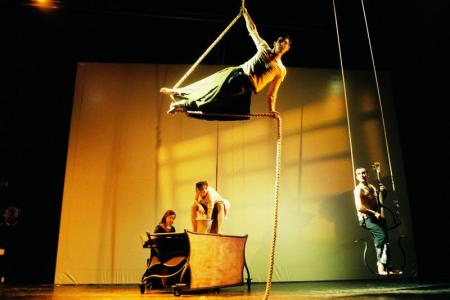 L'espectacle Tempo fusiona música, acrobàcies i teatre a l'Auditori -Imatge 1-