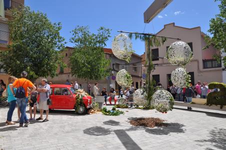 Centenars de visitants admiren els Espais amb Encant del nucli antic -Imatge 1-