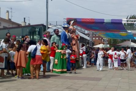 La Mostra de Bestiari i els Gegants, protagonistes del matí de diumenge de #FMRipollet -Imatge 1-