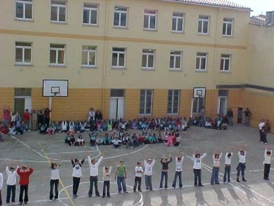El CEIP Clavé celebra la diada europea de l´esport -Imatge 1-