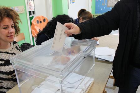 Obert fins el dia 24 d'abril el termini per treballar a les convocatòries electorals del 2015 -Imatge 1-