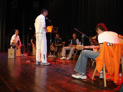 El grup 'Chanelas' grava la seva primera maqueta al Teatre Auditori -Imatge 1-