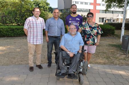 El PSC de Ripollet denuncia "falta de manteniment i deixadesa" en els parcs i jardins del municipi -Imatge 1-