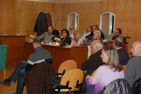 El govern municipal respon al COP-CpR: "Fets millor que paraules: quan estudiareu l'expedient?" -Imatge 1-