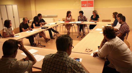 Els socialistes vallesans reclamen a la Generalitat finançament i planificació en educació -Imatge 1-