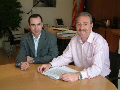 El diputat socialista Carlos Corcuera visita Ripollet -Imatge 1-