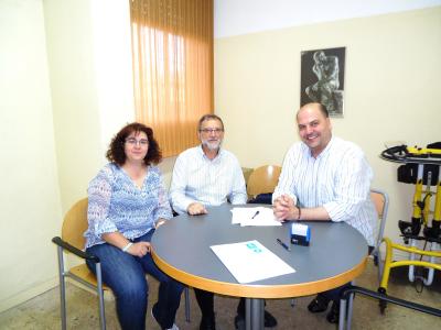 L'INS Lluís Companys i el Patronat d'Ocupació signen un conveni per fer us del servei R-Bici -Imatge 1-