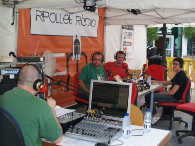 El programa enregistrat a Ripollet Ràdio Ohhh TV Podcast emet el seu programa 75 -Imatge 1-