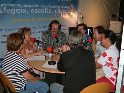 Jornada de portes obertes a Ripollet Ràdio -Imatge 1-