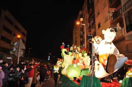 Ripollet gaudeix de la cavalcada de Reis -Imatge 1-