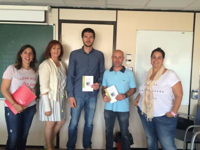 La Unió de Botiguers signa un acord amb el CNL per promoure l'ús del català -Imatge 1-