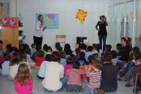 Àmplia participació al Dia Internacional del Llibre Infantil -Imatge 1-