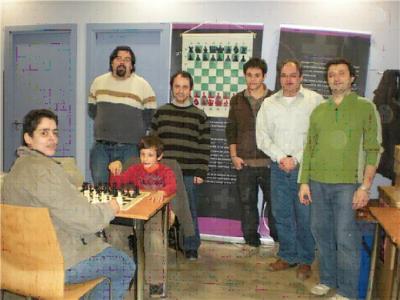El Club d'Escacs Ripollet participa en competicions oficials -Imatge 1-