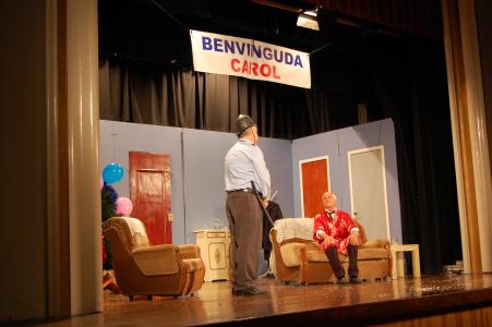 Amics del Teatre ofereix dos nous passis de l'obra de Festa Major <i>Mentiders</i> -Imatge 1-