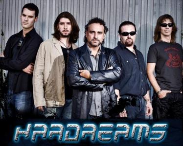 La banda ripolletenca Hardreams telonera dels britànics FM -Imatge 1-