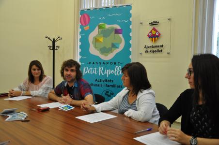 Promoció d'activitats culturals i familiars amb el passaport "Petit Ripollet" -Imatge 1-