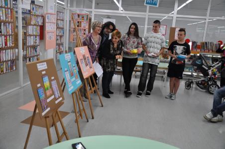 La Biblioteca entrega els premis del Concurs de Punts de Llibre el mateix dia de Sant Jordi -Imatge 1-