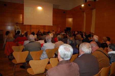Nova edició de la Tarda Poètica organitzada per les associacions de veïns de Sant Andreu i Maragall -Imatge 1-