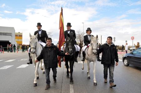 Arriben els Tres Tombs als carrers de Ripollet -Imatge 1-