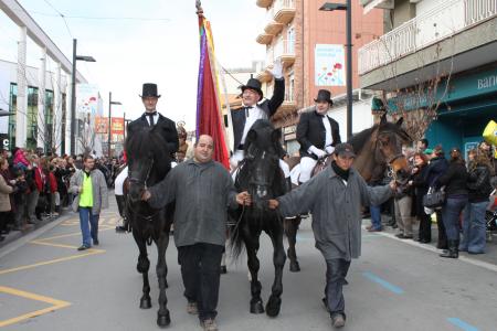 Més de 350 cavalls participen a la passejada dels Tres Tombs -Imatge 1-