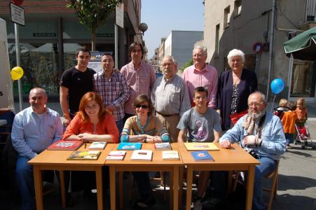 Gran èxit de vendes dels autors locals per Sant Jordi -Imatge 1-