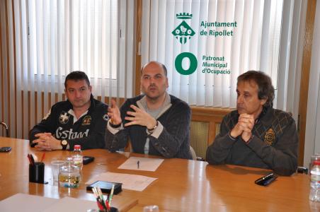 L'Ajuntament contracta 41 aturats per fer millores a la via pública -Imatge 1-