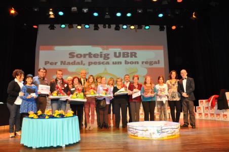 La UBR entrega 5.500 euros en premis a la campanya 'Per Nadal, pesca un bon regal"  -Imatge 1-