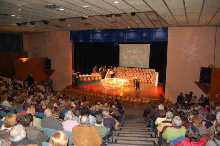 Campanya de Nadal a les botigues de la UBR i al Mercat Municipal -Imatge 1-